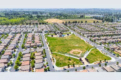 2013 Kingwood Road, Rohnert Park, CA 94928 - Photo 55