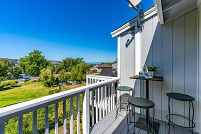 2000 Clearview Circle, Benicia, CA 94510 - Photo 17