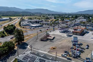 1550 N Lovers Ln, Ukiah, CA 95482 - Photo 3