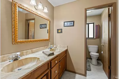 4901 Eastside Calpella Road, Ukiah, CA 95482 - Photo 17