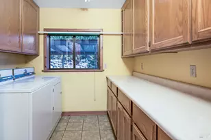 1524 Martin St, Lakeport, CA 95453 - Photo 11