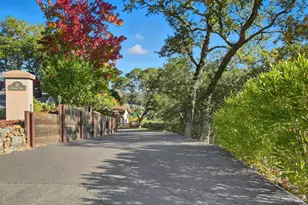 16 Burning Tree Dr, Novato, CA 94949 - Photo 5