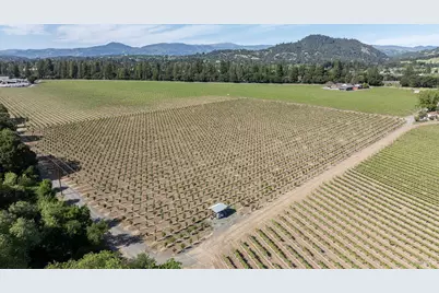 374 Kinley Drive, Healdsburg, CA 95448 - Photo 13