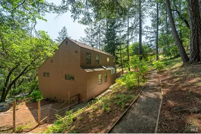 827 Wild Oak Drive, Santa Rosa, CA 95409 - Photo 31