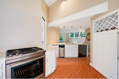 827 Wild Oak Drive, Santa Rosa, CA 95409 - Photo 13