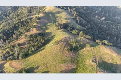 21350 River Road, Geyserville, CA 95441 - Photo 9