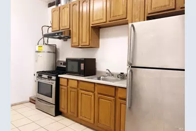 5230 E 12th Street, Oakland, CA 94601 - Photo 11