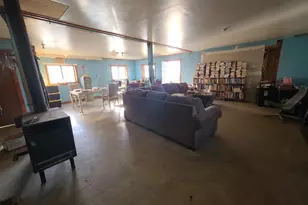 36700 Mendocino Pass Rd, Covelo, CA 95428 - Photo 25