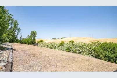 3114 Lomita Court, Fairfield, CA 94534 - Photo 87