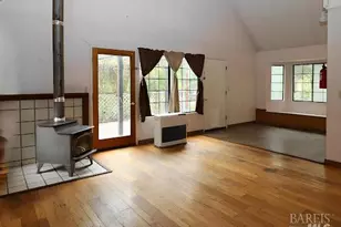 9826 Meadow Dr, Cobb, CA 95426 - Photo 5