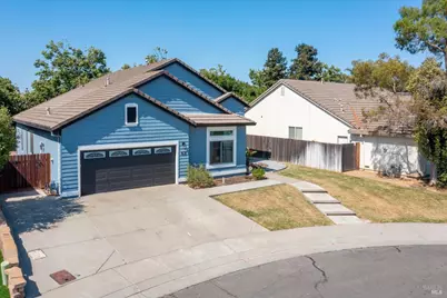 255 Schooner Ridge Court, Dixon, CA 95620 - Photo 3