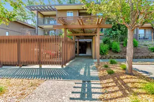 94 Forest Ln, San Rafael, CA 94903 - Photo 21