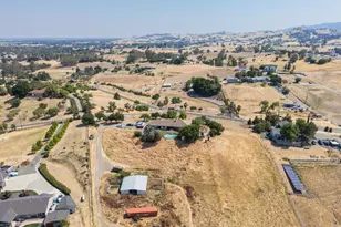 4043 Norman Ct, Vacaville, CA 95688 - Photo 33