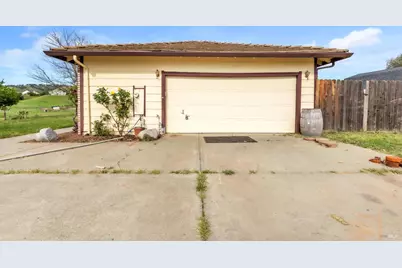 4043 Norman Court, Vacaville, CA 95688 - Photo 5