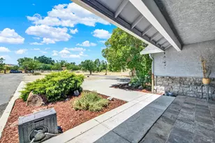 7630 Acacia Ln, Vacaville, CA 95688 - Photo 13