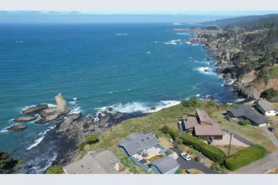 38460 Robinson Reef Drive, Gualala, CA 95445 - Photo 39