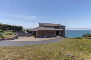 38460 Robinson Reef Dr, Gualala, CA 95445 - Photo 13