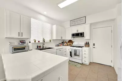 723 Chateau Circle, Vacaville, CA 95687 - Photo 11