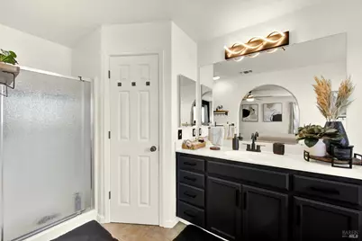 723 Chateau Circle, Vacaville, CA 95687 - Photo 25