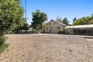 2705 Roblar Rd, Petaluma, CA 94952 - Photo 35