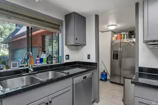 24220 Camellia Dr, Willits, CA 95490 - Photo 7