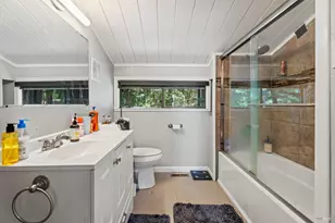 24220 Camellia Dr, Willits, CA 95490 - Photo 15