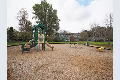 32 Lovejoy Way, Novato, CA 94949 - Photo 43