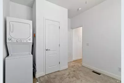 1161 Benicia Road #18, Vallejo, CA 94591 - Photo 13