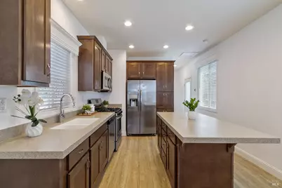 1161 Benicia Road #18, Vallejo, CA 94591 - Photo 5