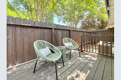 2300 W Park Avenue, Napa, CA 94558 - Photo 39