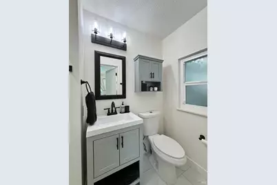 2300 W Park Avenue, Napa, CA 94558 - Photo 25