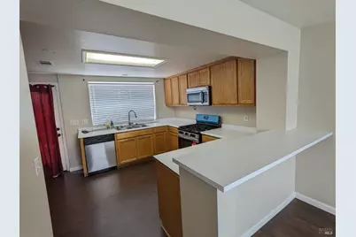 702 Daniels Avenue, Vallejo, CA 94590 - Photo 5