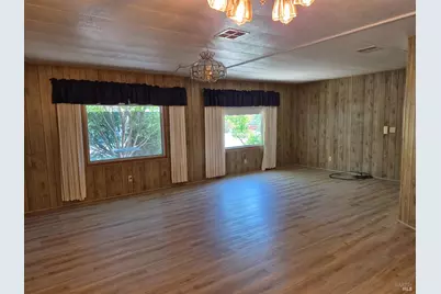 10755 Mobile Village Way #56, Willits, CA 95490 - Photo 5