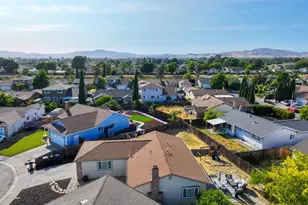 906 Trumpeter Ct, Suisun City, CA 94585 - Photo 41