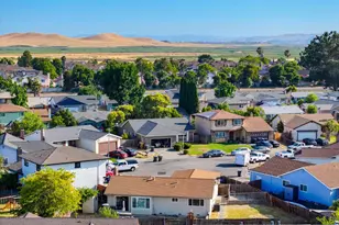 906 Trumpeter Ct, Suisun City, CA 94585 - Photo 47