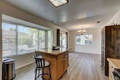 906 Trumpeter Court, Suisun City, CA 94585 - Photo 13