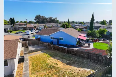 906 Trumpeter Court, Suisun City, CA 94585 - Photo 43