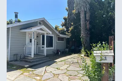 1060 30th Avenue, Santa Cruz, CA 95062 - Photo 1