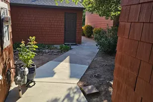 206 Indian Creek Dr, Santa Rosa, CA 95409 - Photo 3