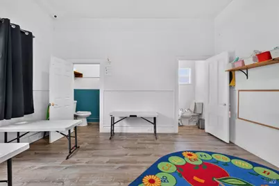 530 N Cloverdale Boulevard, Cloverdale, CA 95425 - Photo 17