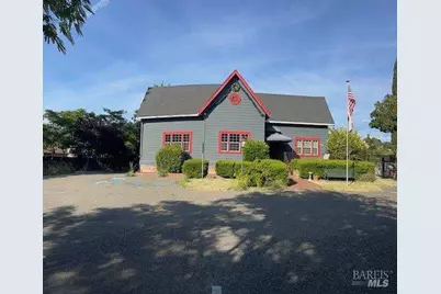 530 N Cloverdale Boulevard, Cloverdale, CA 95425 - Photo 1