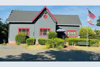 530 N Cloverdale Boulevard, Cloverdale, CA 95425 - Photo 9