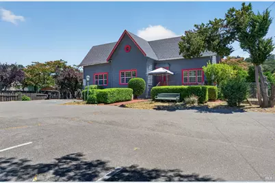 530 N Cloverdale Boulevard, Cloverdale, CA 95425 - Photo 3
