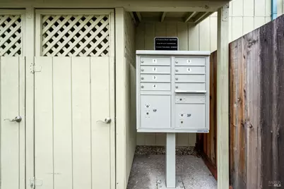 37 Pacheco Street, San Rafael, CA 94901 - Photo 23