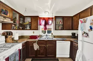 8 Deck Dr, Suisun City, CA 94585 - Photo 13