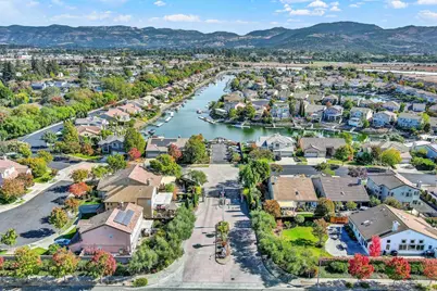 90 S Newport Drive, Napa, CA 94559 - Photo 53