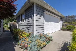 46740 Iversen Ln, Gualala, CA 95445 - Photo 15