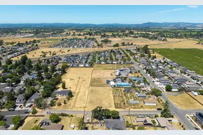 3829 Elwin Lane, Santa Rosa, CA 95403 - Photo 11