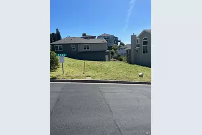 5740 Fairway Knoll Lane, Santa Rosa, CA 95403 - Photo 1