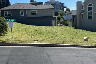 5740 Fairway Knoll Ln, Santa Rosa, CA 95403 - Photo 1